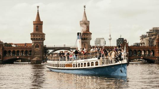 Dampfer Kaiser Friedrich